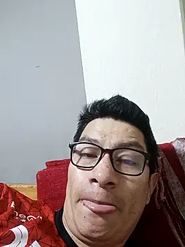 Snapshot of gioarcangel chatting on 04/09/26, 03:28 gioarcangel online show from 04/09/26, 03:28