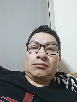 Snapshot of gioarcangel chatting on 05/19/26, 03:46 gioarcangel online show from 05/19/26, 03:46