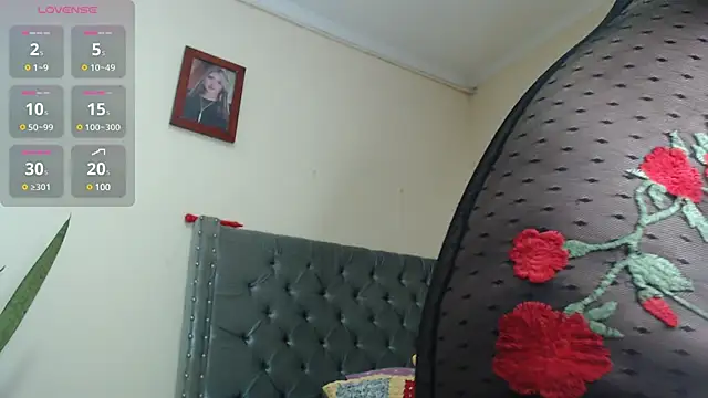 Emmy flow online show from 12/22/24, 01:34