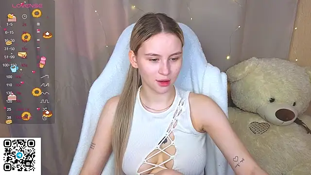 Snapshot of doll_barbieee chatting on 10/02/25, 11:17 doll barbieee online show from 10/02/25, 11:17