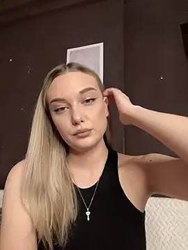 Alisa Rise online show from 03/02/25, 06:40