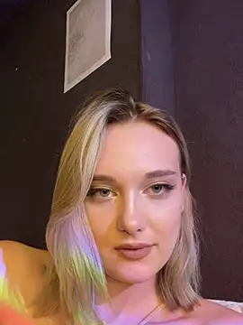 Alisa Rise online show from 03/22/25, 01:22