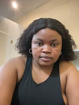 Curveysinaa online show from 02/20/25, 12:25