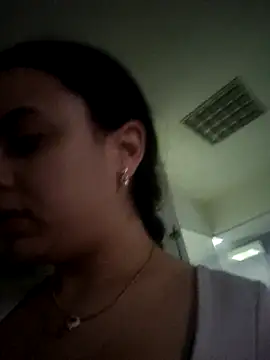 ElyzaIbarra online show from 03/18/25, 05:09