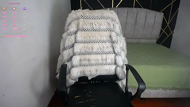 Snapshot of Racy_Angel chatting on 02/27/25, 05:26 Racy Angel online show from 02/27/25, 05:26