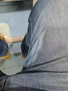 snorksk85 online show from 11/04/25, 08:24