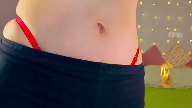 Snapshot of Red__Candy chatting on 01/14/26, 03:28 Red Candy online show from 01/14/26, 03:28