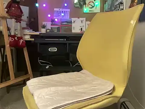 naughtyonbicycle online show from 11/29/25, 01:08