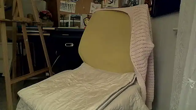 naughtyonbicycle online show from 05/02/26, 01:21