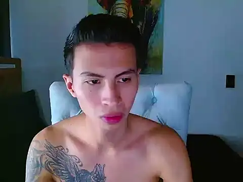 Snapshot of Velk_hot chatting on 02/18/26, 12:23 Velk hot online show from 02/18/26, 12:23