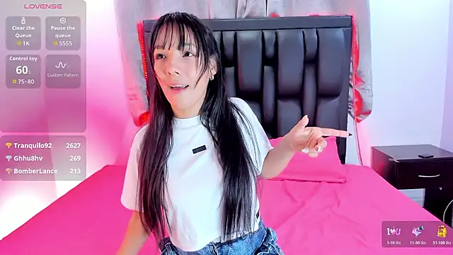 LuciaMoretti  online show from 03/03/26, 03:12