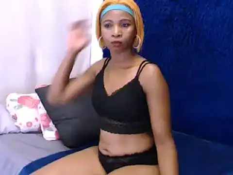 SasyyLissaa online show from 02/13/25, 07:42