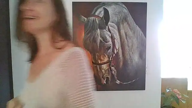 Snapshot of Liloo8923 chatting on 12/07/24, 12:13 Liloo8923 online show from 12/07/24, 12:13