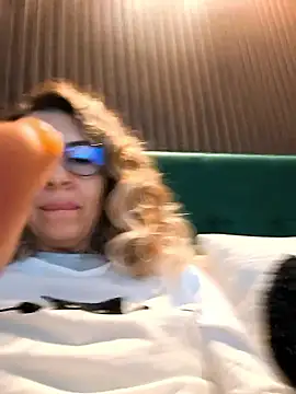 SukyGirl online show from 01/16/26, 06:39