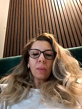 SukyGirl online show from 02/01/26, 07:18