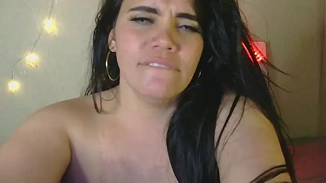 Snapshot of blue_angel33 chatting on 01/21/25, 07:58 blue angel33 online show from 01/21/25, 07:58