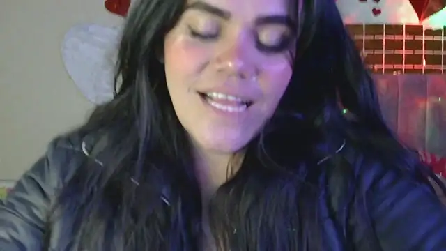 Snapshot of blue_angel33 chatting on 02/28/25, 01:47 blue angel33 online show from 02/28/25, 01:47