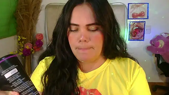 Snapshot of blue_angel33 chatting on 02/25/26, 03:16 blue angel33 online show from 02/25/26, 03:16