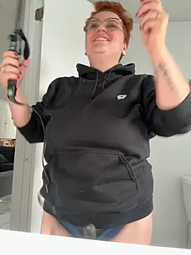 Sweetleeahxx online show from 10/30/25, 01:34