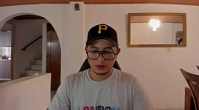 Snapshot of Michael_Acosta chatting on 03/03/25, 07:17 Michael Acosta online show from 03/03/25, 07:17