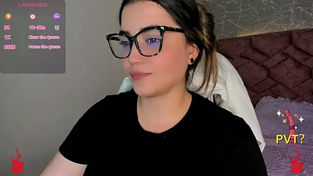 Lucia star   online show from 12/02/24, 07:16