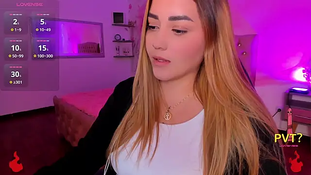 Lucia star   online show from 03/11/25, 02:54