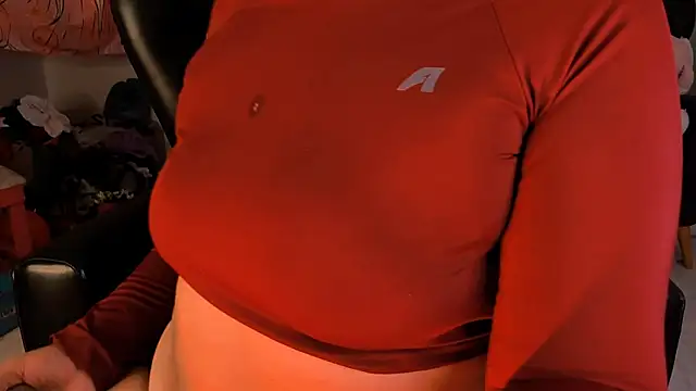 Agatha humidity online show from 02/17/25, 03:47