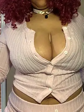 Snapshot of Amber_xo chatting on 01/13/25, 06:16 Amber xo online show from 01/13/25, 06:16