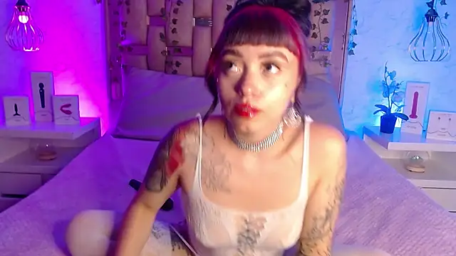 GigiVolkova online show from 03/20/25, 11:12