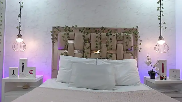 GigiVolkova online show from 09/12/25, 08:09