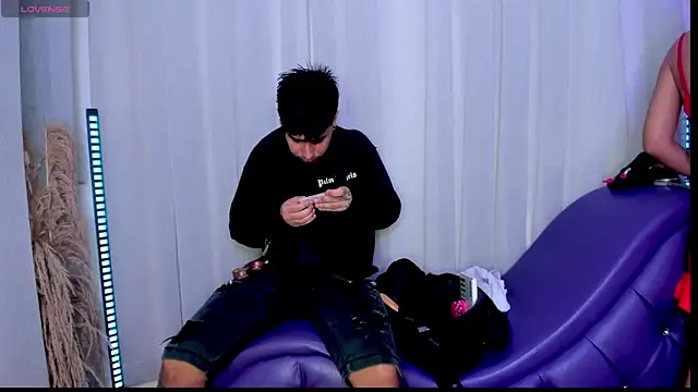 Yourslust  online show from 11/21/25, 09:13