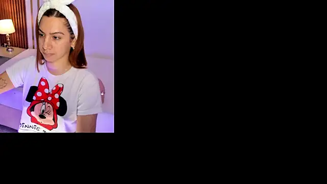 Snapshot of CamilaVegas_ chatting on 04/17/26, 12:30 CamilaVegas online show from 04/17/26, 12:30