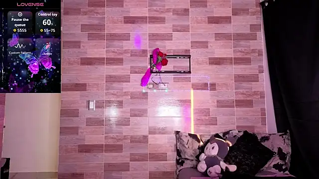 Snapshot of Dolcee_zoe chatting on 12/20/25, 09:11 Dolcee zoe online show from 12/20/25, 09:11