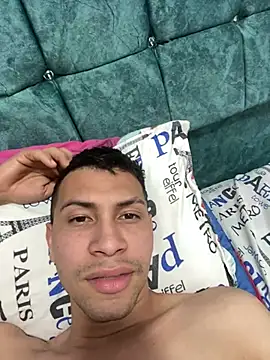 muchaelw3st4r8fuiz online show from 01/05/25, 11:22