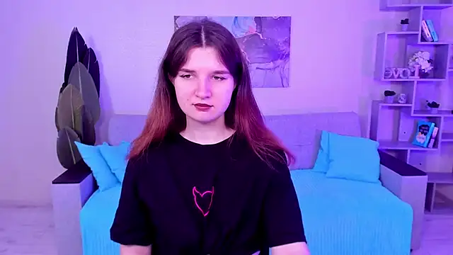 Snapshot of BonneyLove chatting on 12/03/24, 05:23 BonneyLove online show from 12/03/24, 05:23