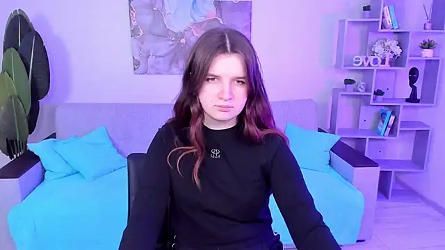 Snapshot of BonneyLove chatting on 01/17/25, 08:00 BonneyLove online show from 01/17/25, 08:00