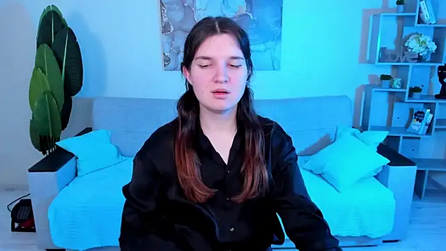 Snapshot of BonneyLove chatting on 01/28/25, 08:04 BonneyLove online show from 01/28/25, 08:04