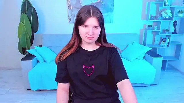 Snapshot of BonneyLove chatting on 02/12/25, 05:58 BonneyLove online show from 02/12/25, 05:58