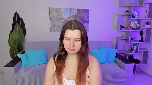 Snapshot of BonneyLove chatting on 09/10/25, 05:13 BonneyLove online show from 09/10/25, 05:13