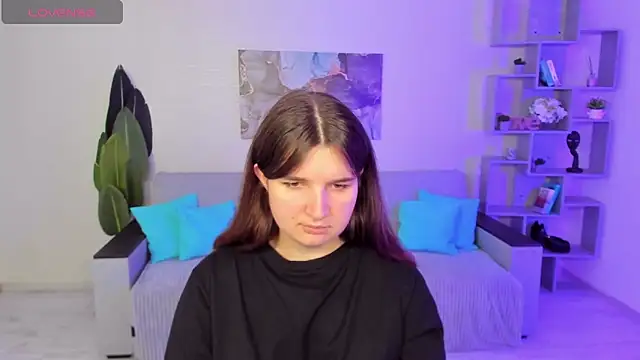 Snapshot of BonneyLove chatting on 09/16/25, 05:58 BonneyLove online show from 09/16/25, 05:58