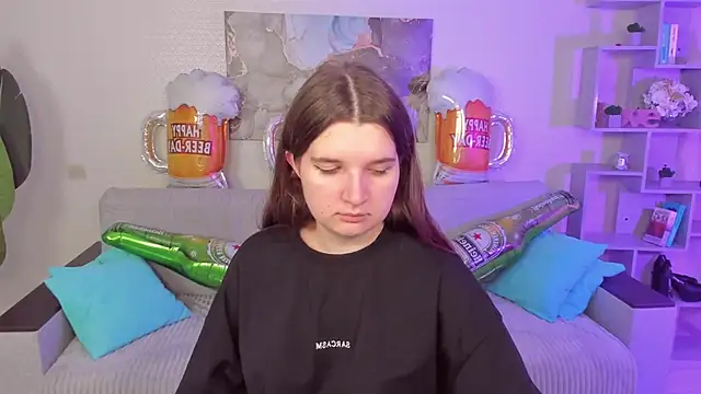 Snapshot of BonneyLove chatting on 10/03/25, 10:07 BonneyLove online show from 10/03/25, 10:07