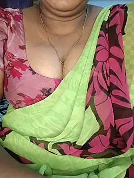 Snapshot of Indiandolly23 chatting on 03/13/26, 11:50 Indiandolly23 online show from 03/13/26, 11:50