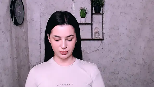 Snapshot of DivaKaily_ chatting on 01/17/25, 05:21 DivaKaily  online show from 01/17/25, 05:21