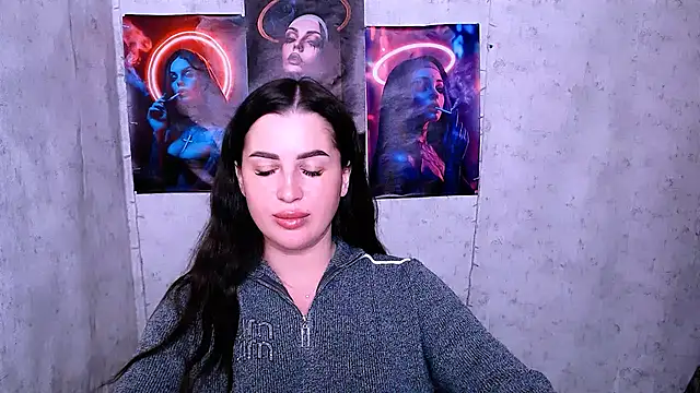 Snapshot of DivaKaily_ chatting on 10/06/25, 10:18 DivaKaily  online show from 10/06/25, 10:18