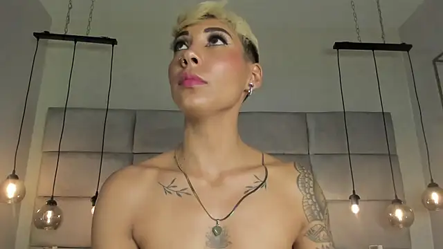 MiaMorgan  online show from 01/18/25, 10:28