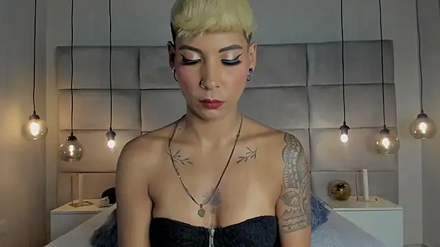 MiaMorgan  online show from 01/26/25, 12:11