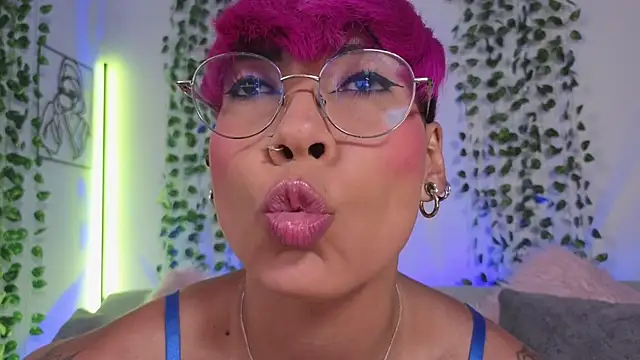 MiaMorgan  online show from 04/28/26, 02:55