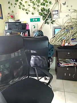 NAJWA-ARAB online show from 03/17/25, 02:23