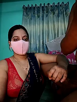 Taniya07 online show from 05/05/26, 01:13