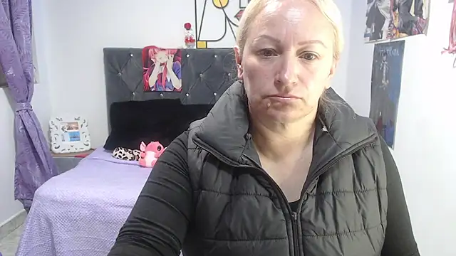 emperabigbootybigass online show from 06/01/26, 12:18